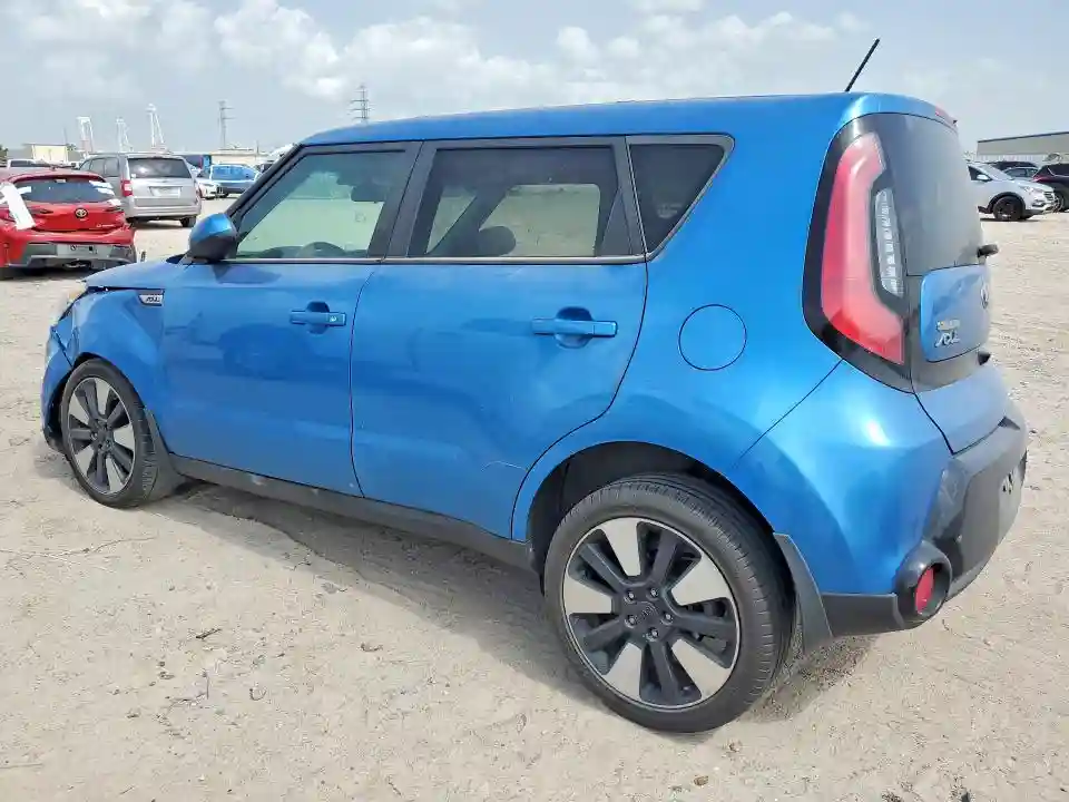 KNDJP3A58G7315190 2016 KIA SOUL-1