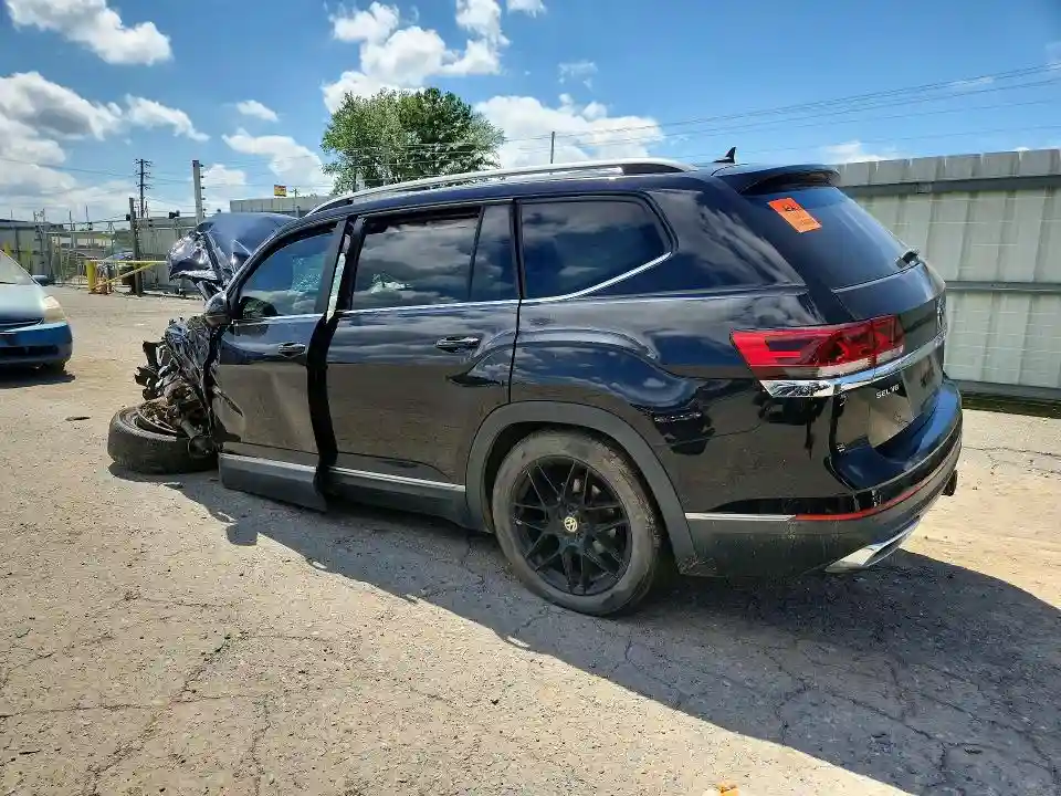 1V2ER2CA0MC588528 2021 VOLKSWAGEN ATLAS-1