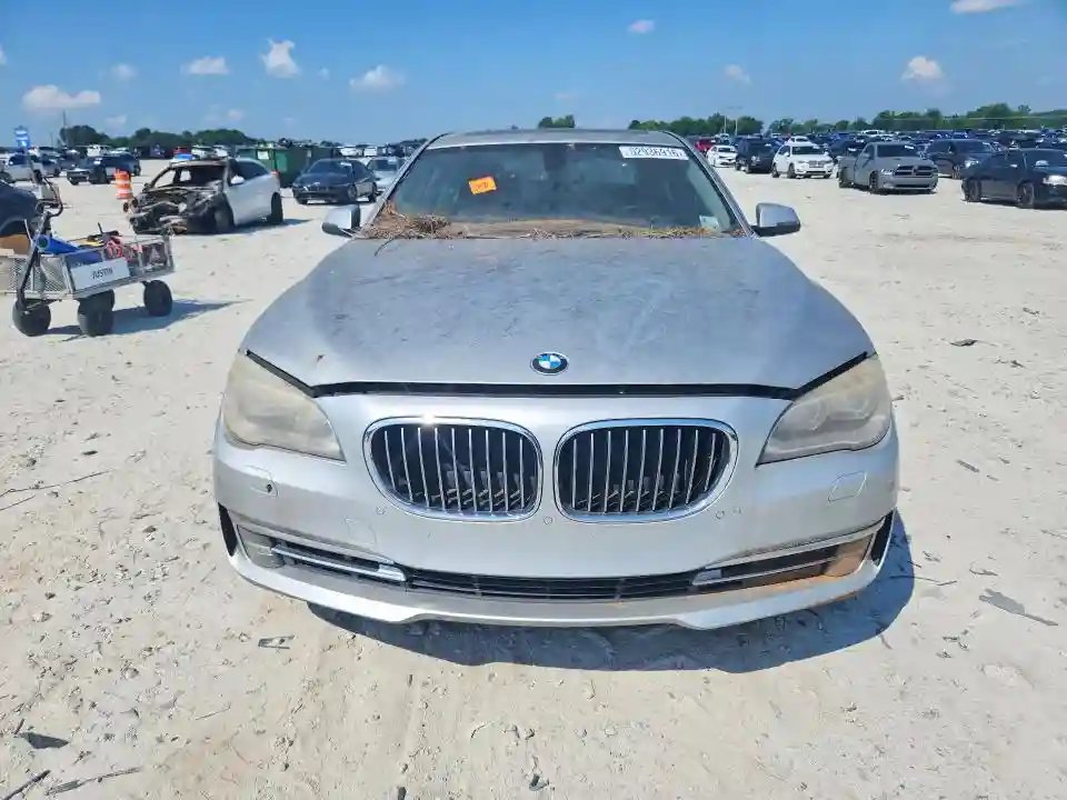 WBAYA6C57DD143842 2013 BMW 7 SERIES-4