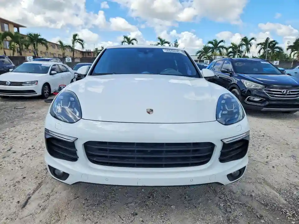 WP1AA2A2XJKA06969 2018 PORSCHE CAYENNE-4