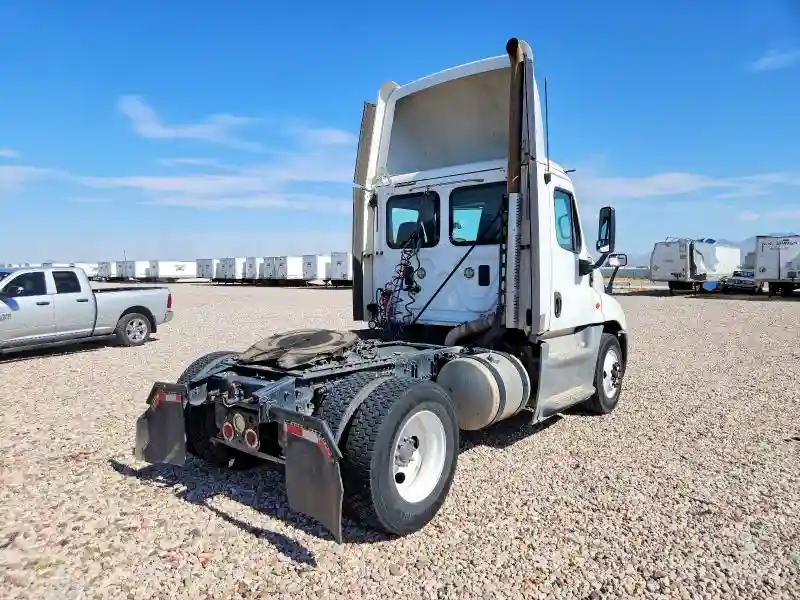 1FUBGEDV4GLHC5754 2016 FREIGHTLINER ALL OTHER-3