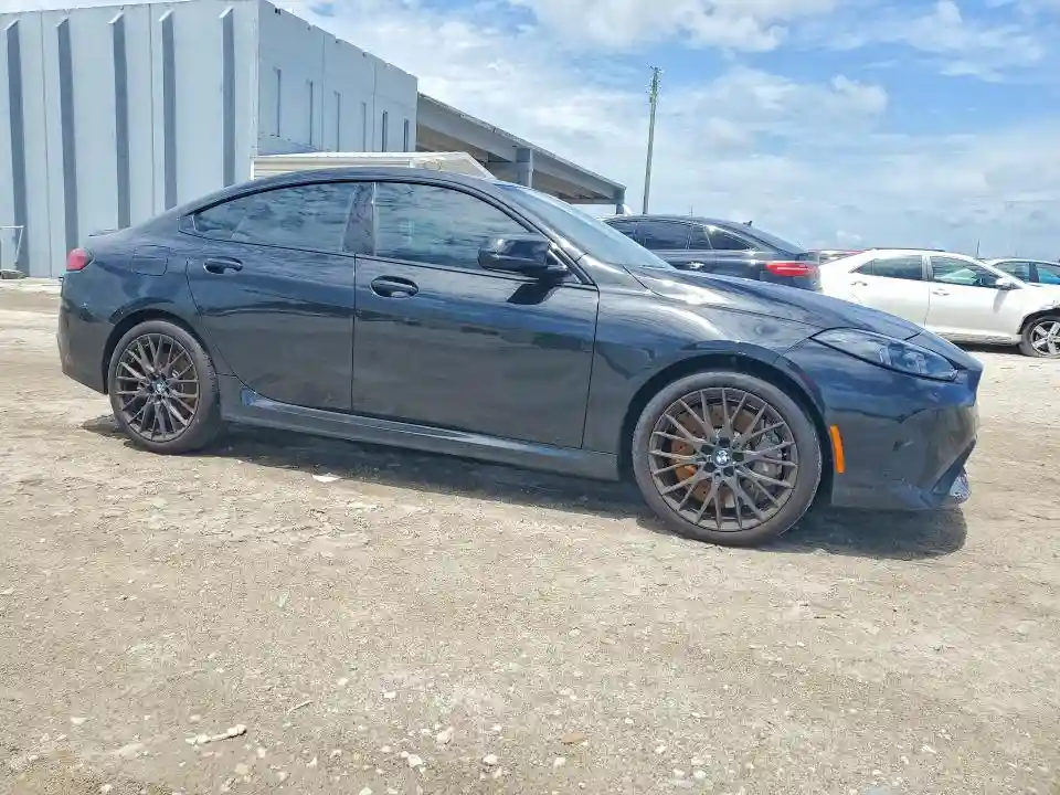 WBA33GG0XS7S16688 2025 BMW M2-3