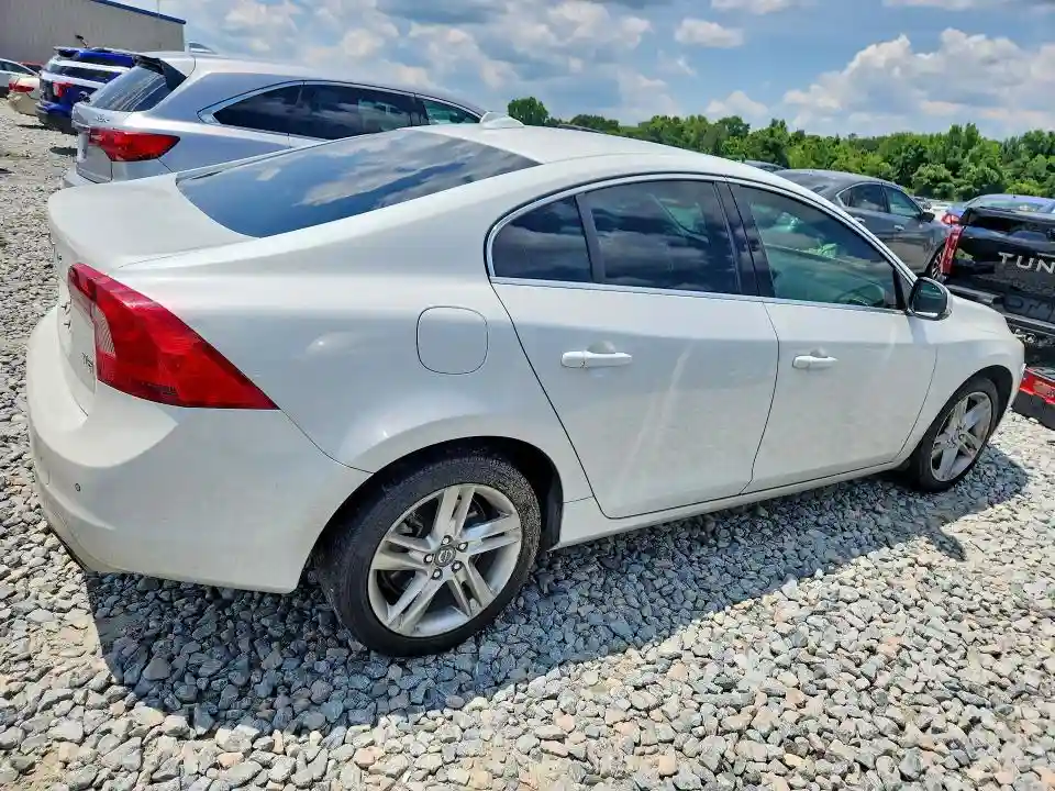 YV1612FS3E2289540 2014 VOLVO S60-2