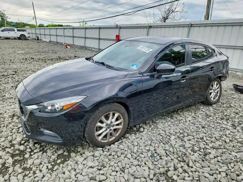 3MZBN1U77JM225938 2018 MAZDA 3-0