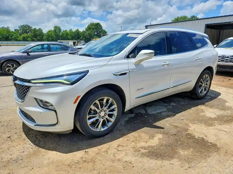 5GAERDKW2NJ121698 2022 BUICK ENCLAVE-0