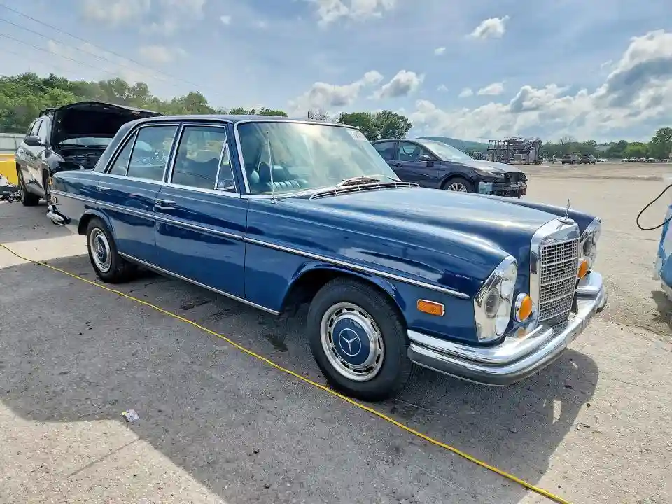 10801812097830 1972 MERCEDES-BENZ 280-CLASS-3