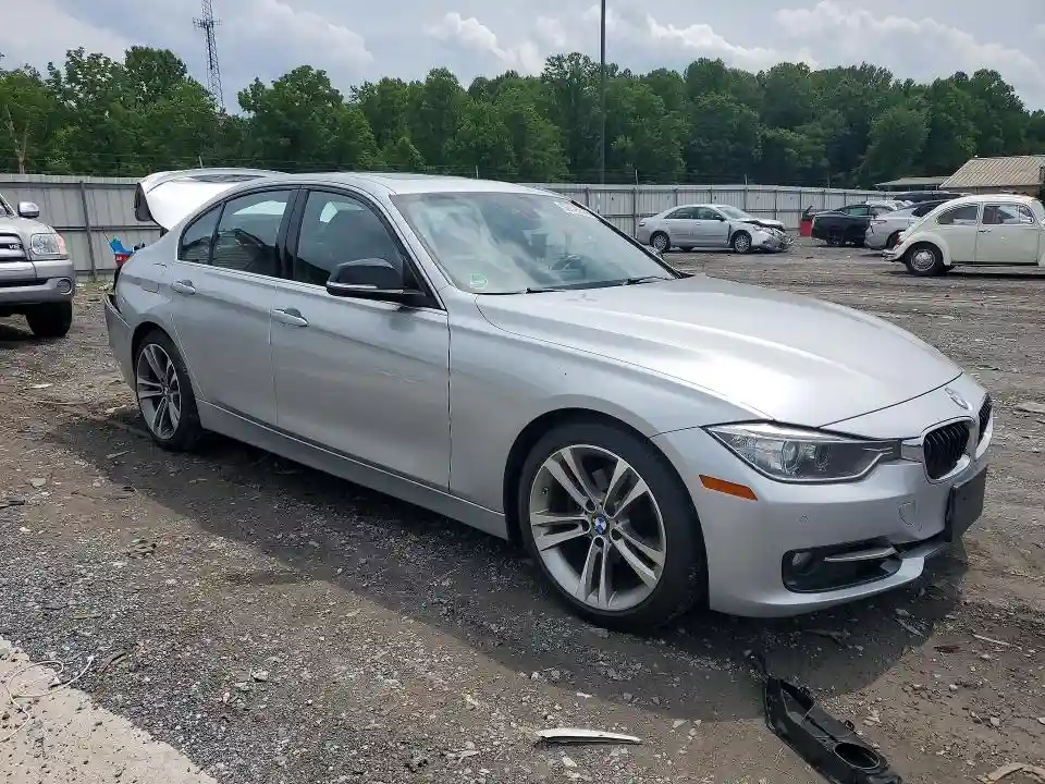 WBA3A5G55FNN66348 2015 BMW 3 SERIES-3