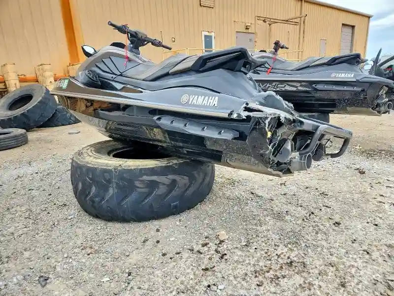YAMA1682L122 2022 YAMAHA GP 1800B-Y-2