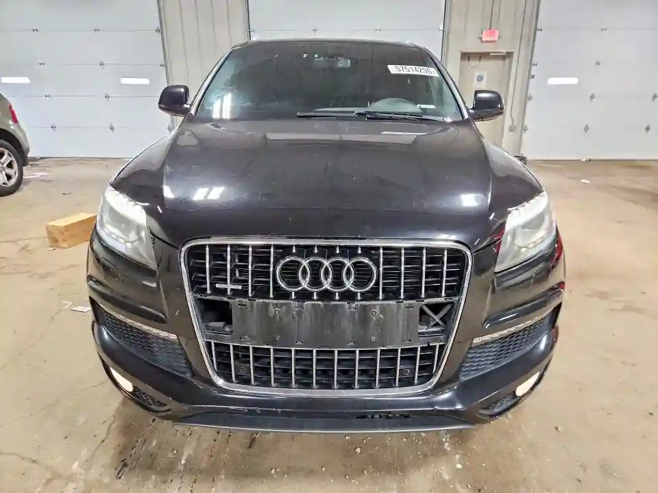 WA1DGAFE2BD010511 2011 AUDI Q7-4