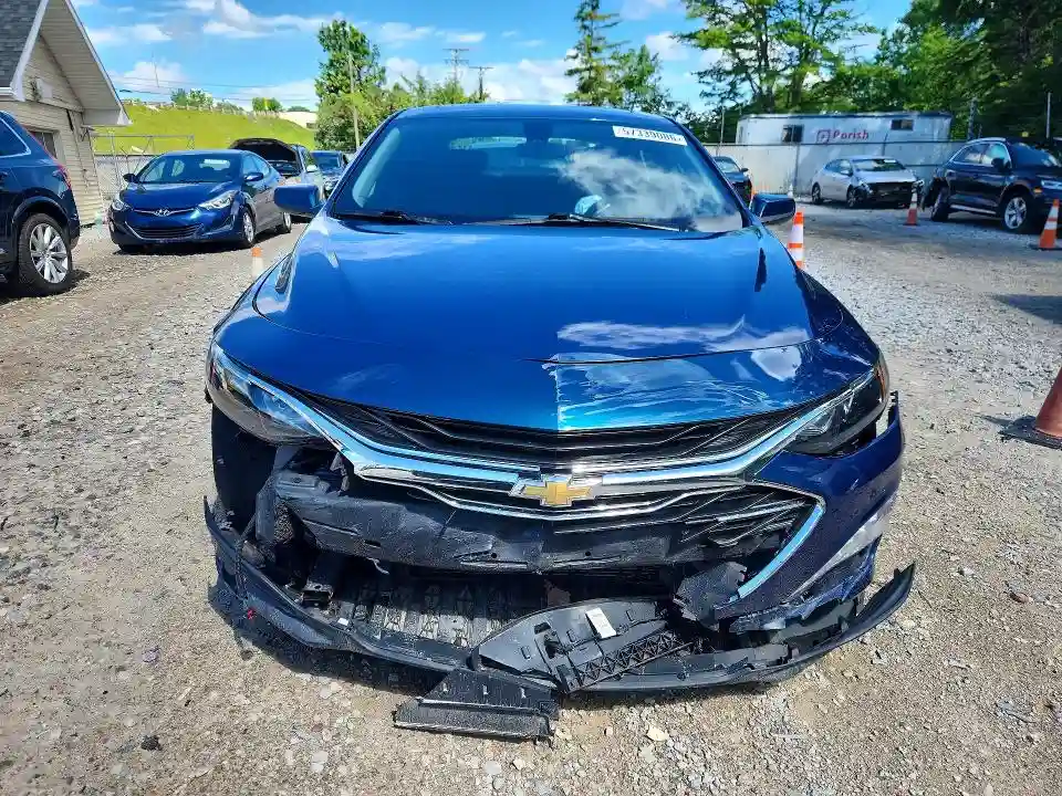 1G1ZD5ST6KF200082 2019 CHEVROLET MALIBU-4
