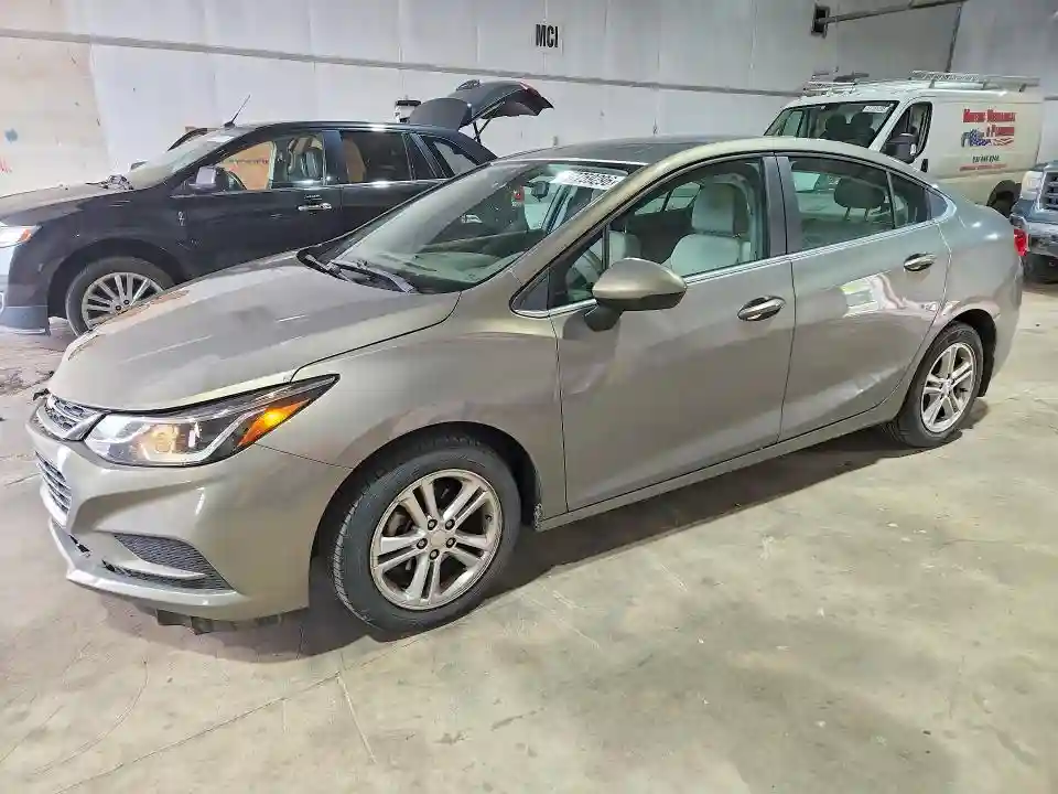 1G1BE5SM3H7234748 2017 CHEVROLET CRUZE-0