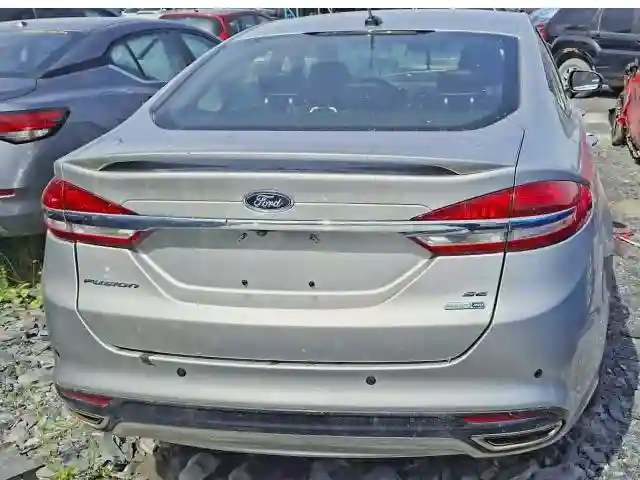 3FA6P0T98JR263960 2018 FORD FUSION-5