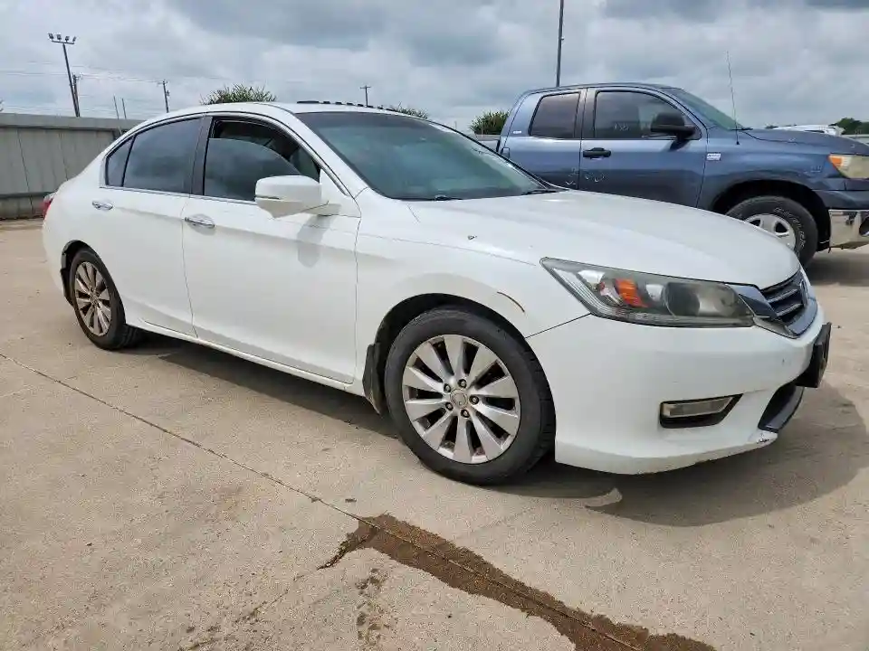 1HGCR2F72DA031190 2013 HONDA ACCORD-3