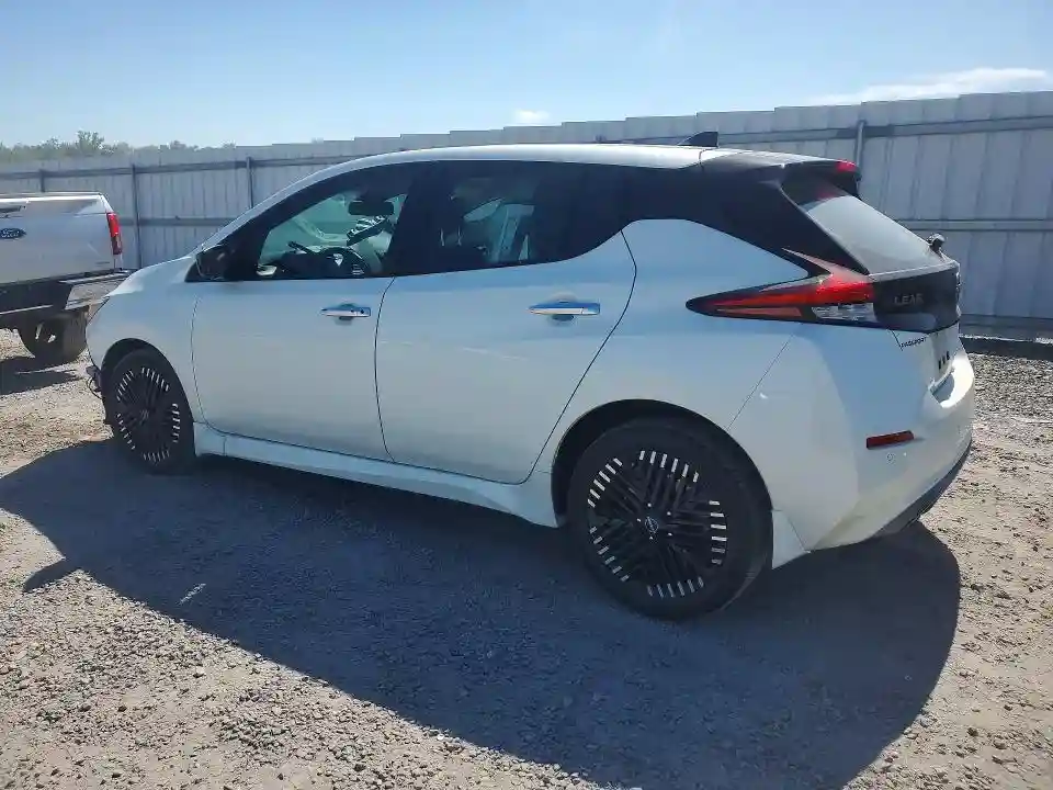 1N4CZ1CV1PC561354 2023 NISSAN LEAF-1