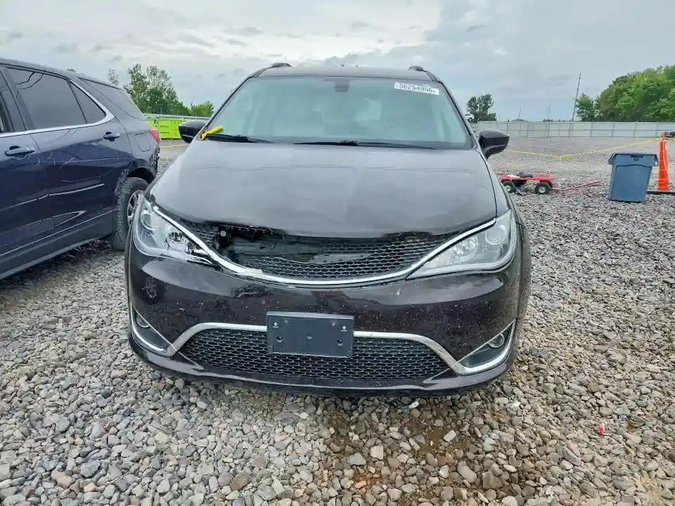 2C4RC1BG9JR131126 2018 CHRYSLER PACIFICA-4