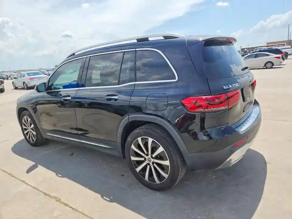 W1N4M4GB6MW144717 2021 MERCEDES-BENZ GLB-CLASS-1