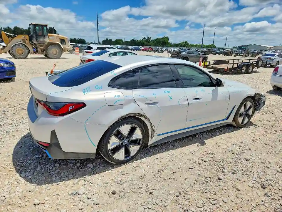 WBY73AW02PFP85873 2023 BMW ALL OTHER-2