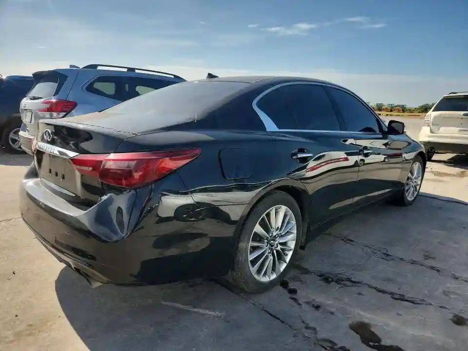 JN1EV7AP8KM517654 2019 INFINITI Q50-2