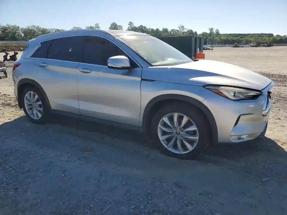 3PCAJ5M19KF108610 2019 INFINITI QX50-3