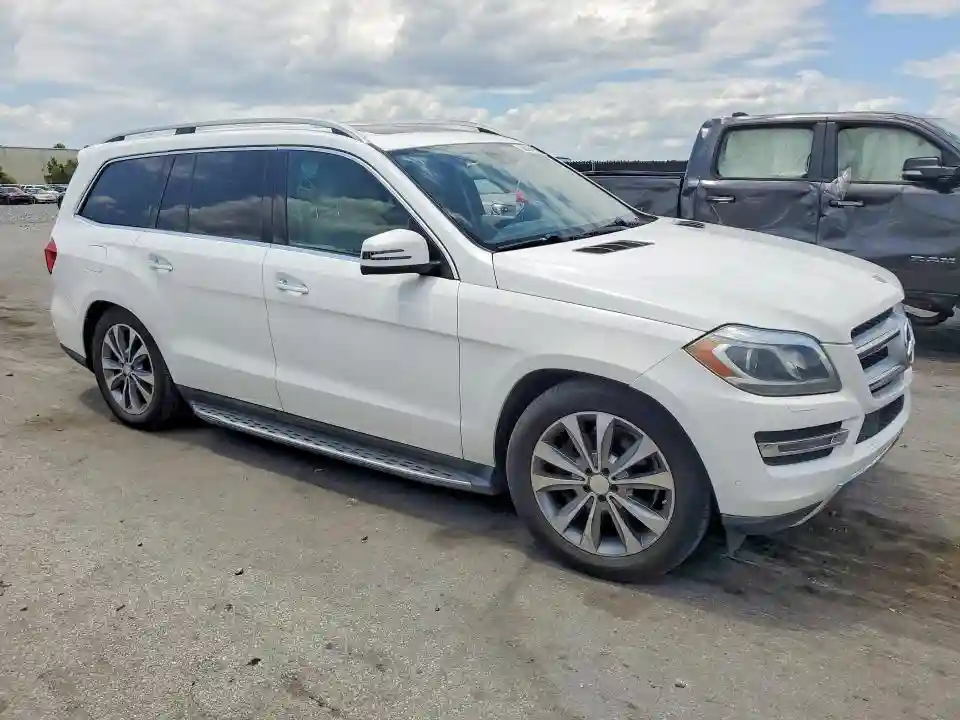 4JGDF7CE2EA315265 2014 MERCEDES-BENZ GL-CLASS-3