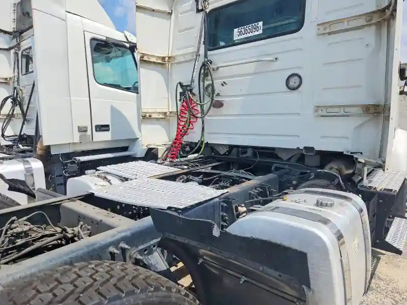 4V4WC9EH1KN219208 2019 VOLVO ALL OTHER-5