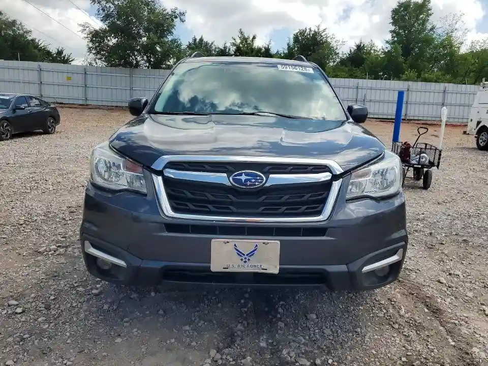 JF2SJAGC1JH472983 2018 SUBARU FORESTER-4