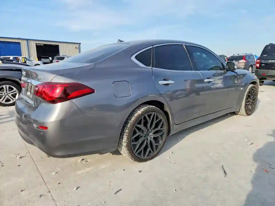 JN1BY1AP0FM540407 2015 INFINITI Q70-2