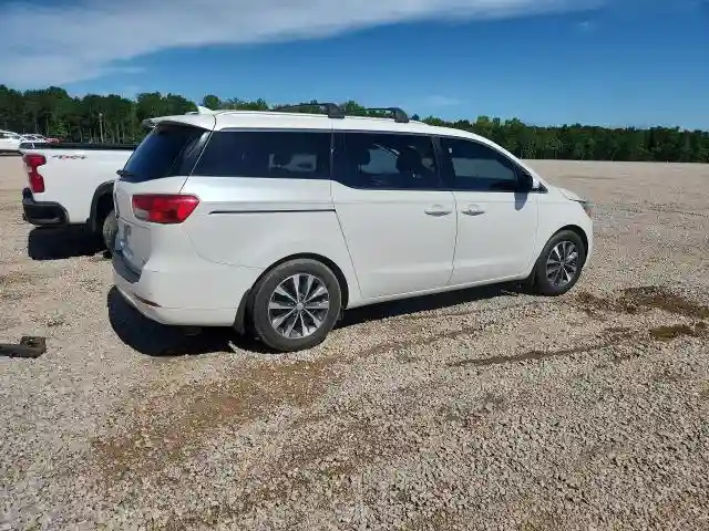 KNDMC5C11G6147056 2016 KIA SEDONA-2