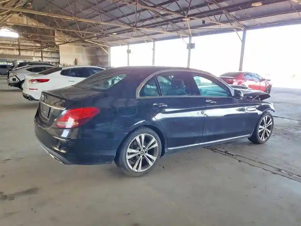 55SWF4JB6JU240218 2018 MERCEDES-BENZ C-CLASS-2