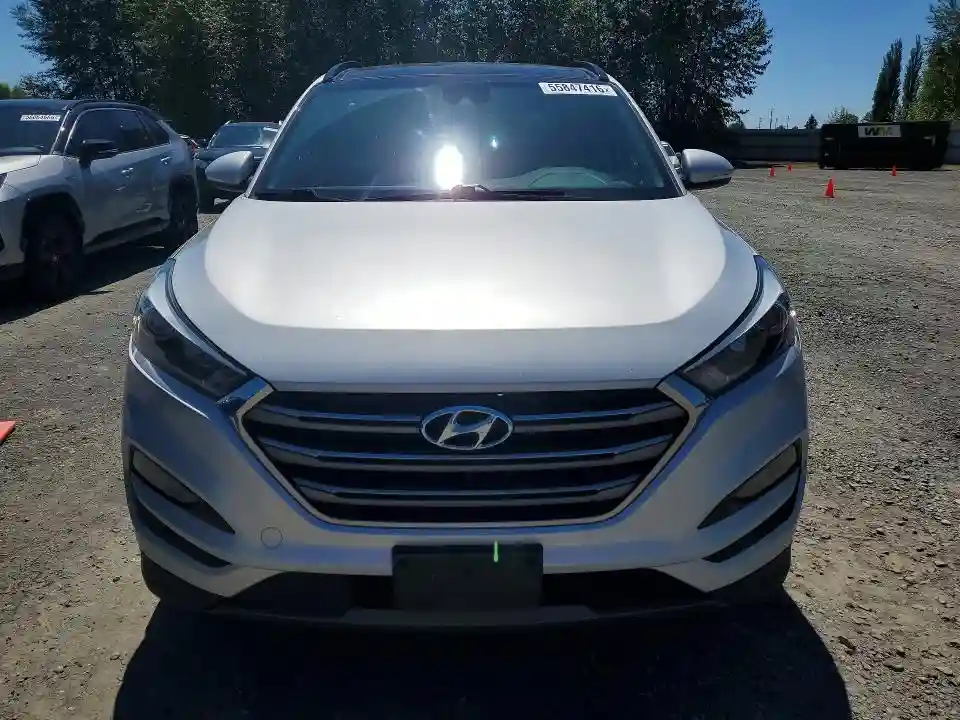 KM8J3CA22GU118899 2016 HYUNDAI TUCSON-4