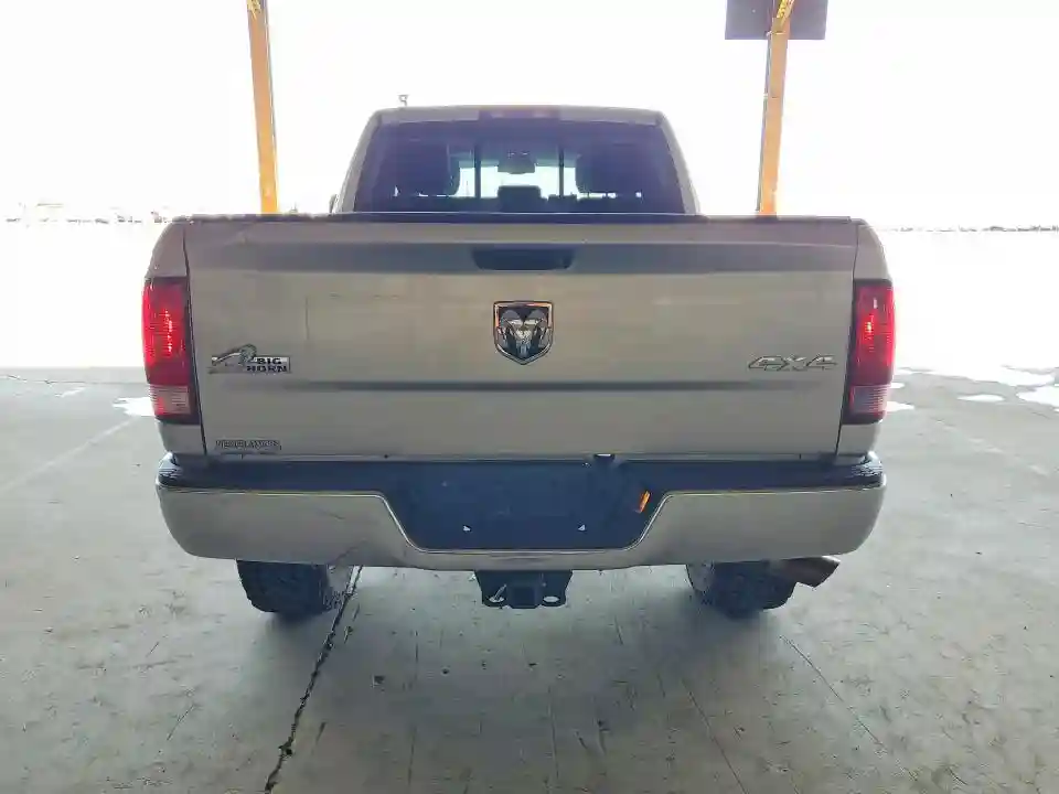 3C6UR5DJ0FG504860 2015 RAM 2500-5
