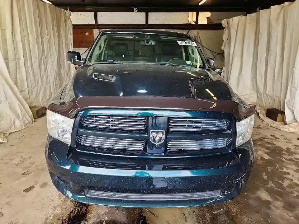 3D7JV1ET0BG612945 2011 DODGE RAM 1500-4