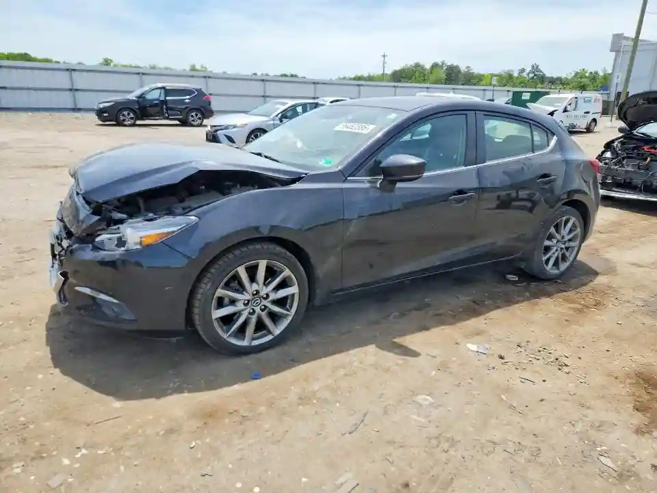 3MZBN1M37JM225449 2018 MAZDA 3-0