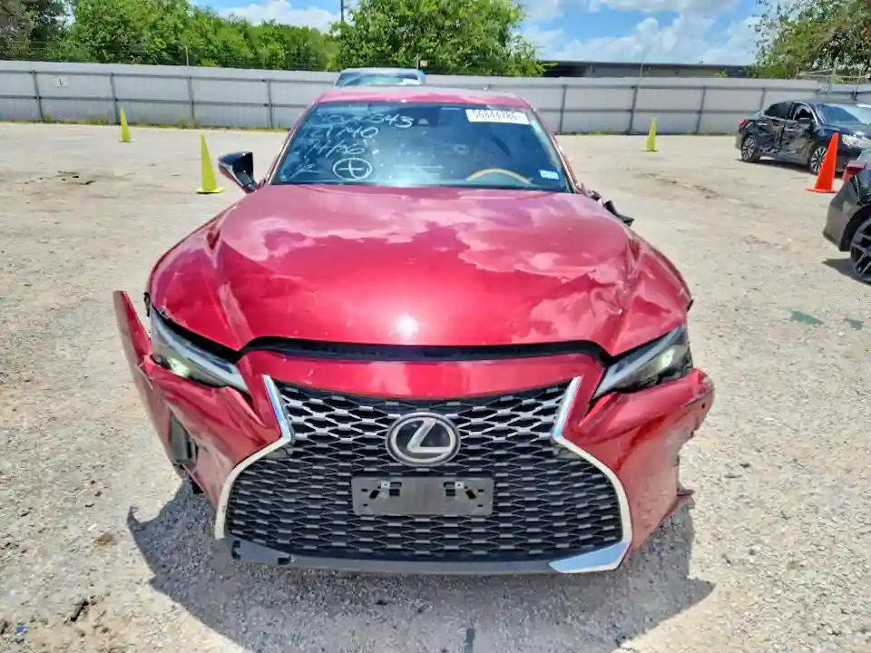 JTHDA1D26N5121740 2022 LEXUS IS-4