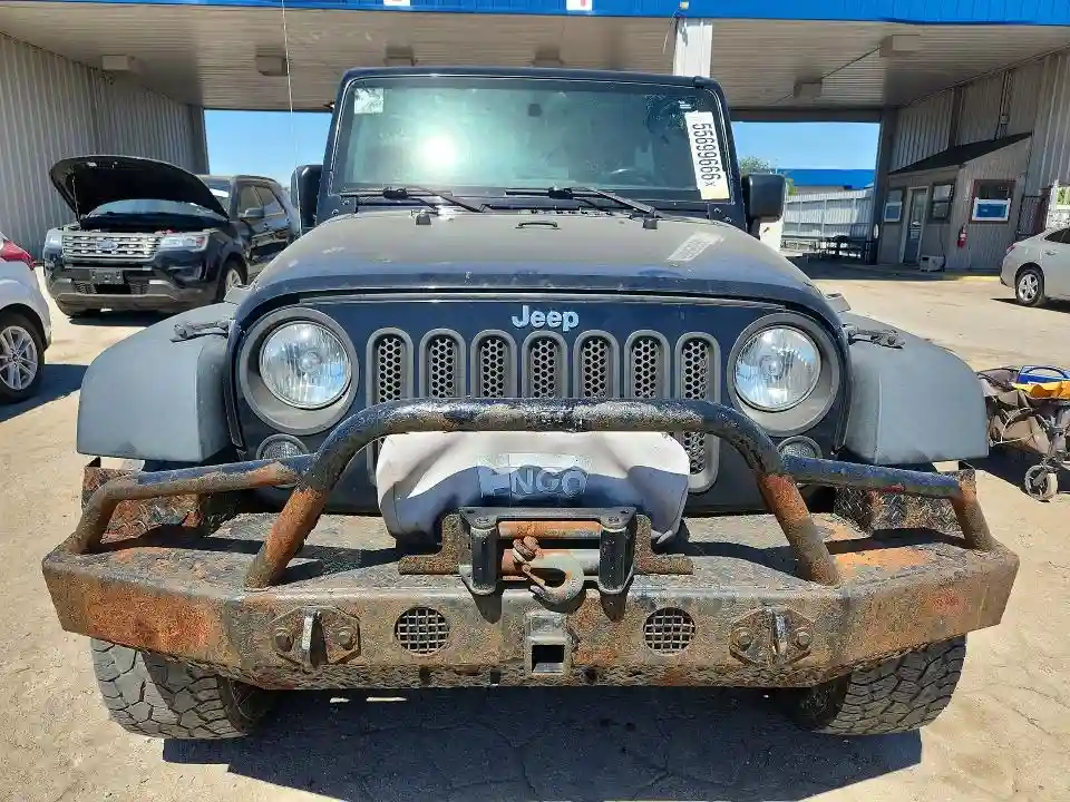 1C4BJWDG0FL591602 2015 JEEP WRANGLER-4