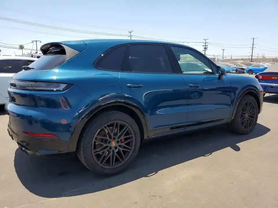 WP1AG2AY3SDA25629 2025 PORSCHE CAYENNE-2