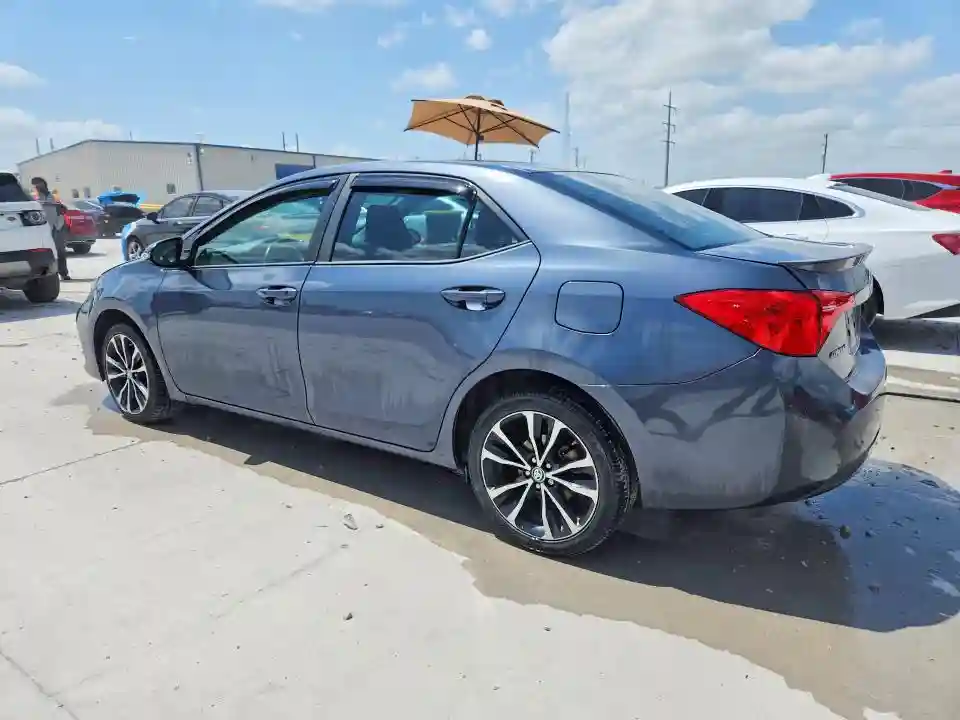 5YFBURHE5JP816565 2018 TOYOTA COROLLA-1