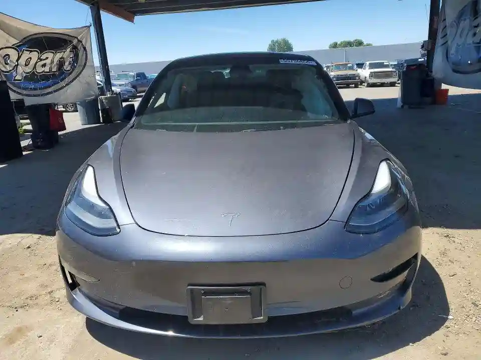 5YJ3E1EA4PF667025 2023 TESLA MODEL 3-4
