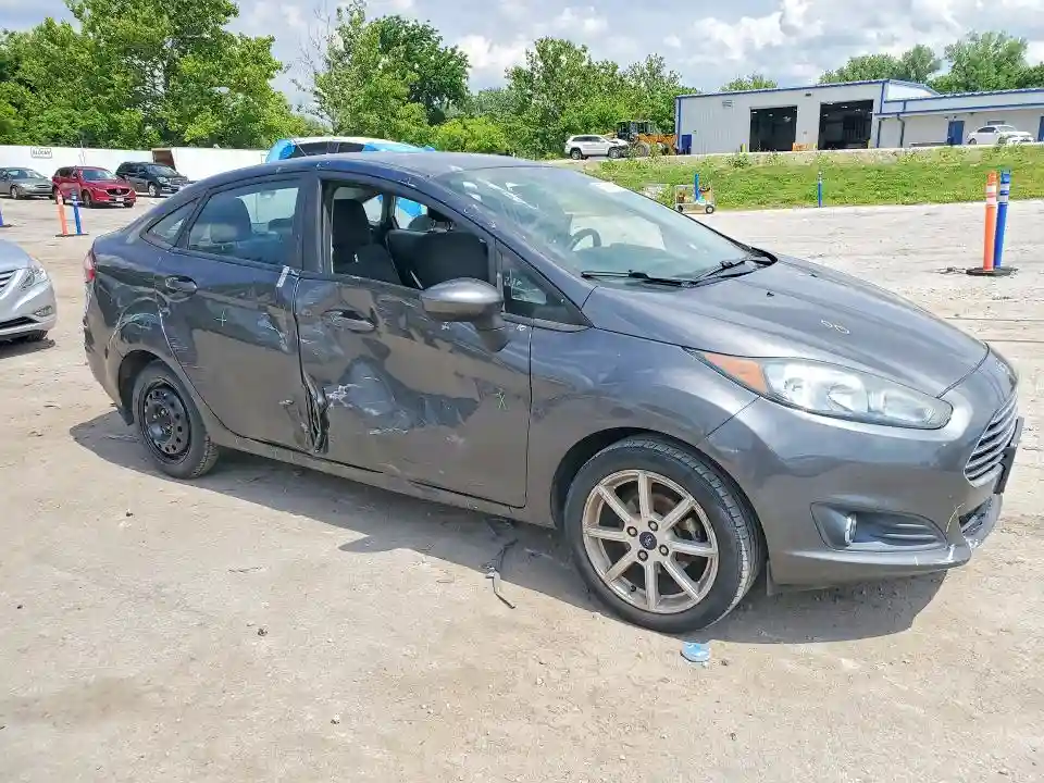 3FADP4BJ9KM136482 2019 FORD FIESTA-3