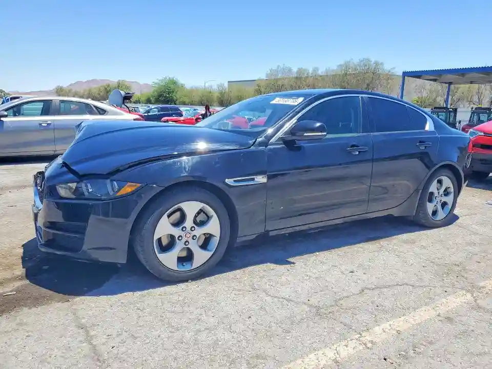 SAJAR4BG9HA973784 2017 JAGUAR XE-0