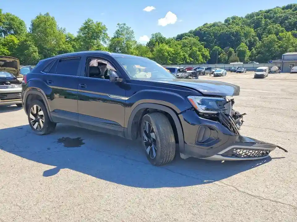 1V2HE2CA7RC229306 2024 VOLKSWAGEN ATLAS-3