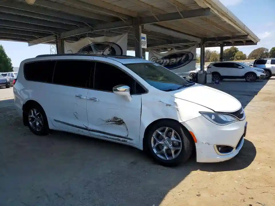 2C4RC1GG2JR170892 2018 CHRYSLER PACIFICA-3