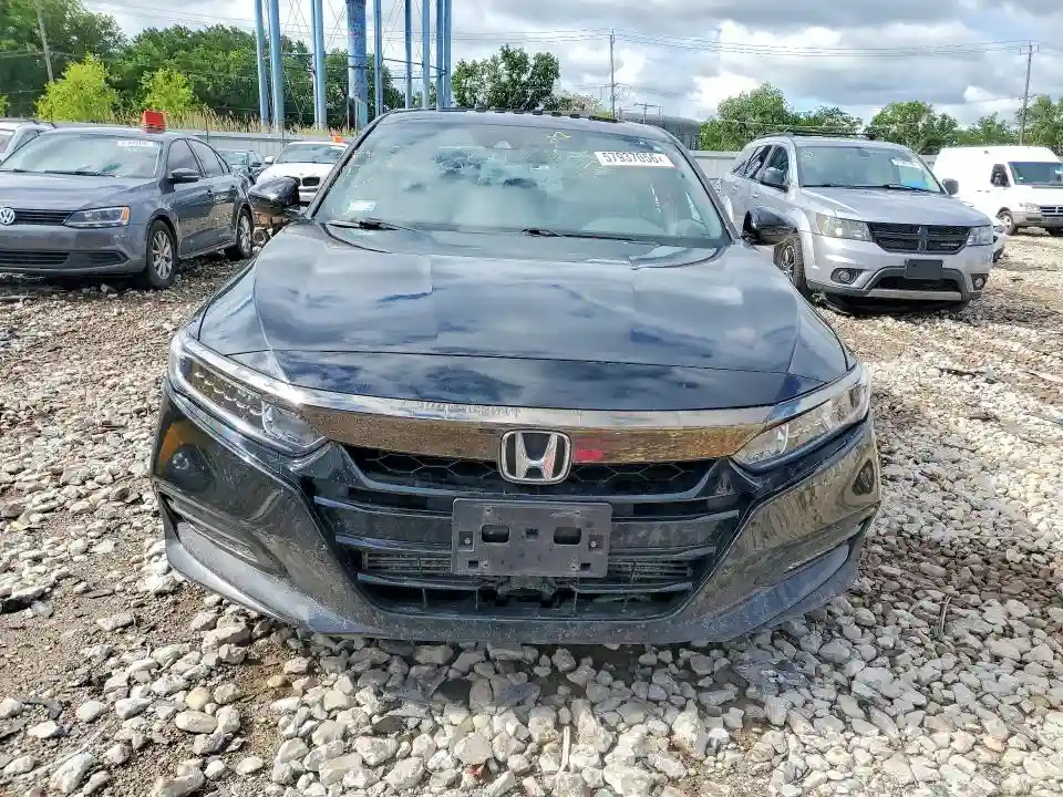 1HGCV2F3XKA026406 2019 HONDA ACCORD-4