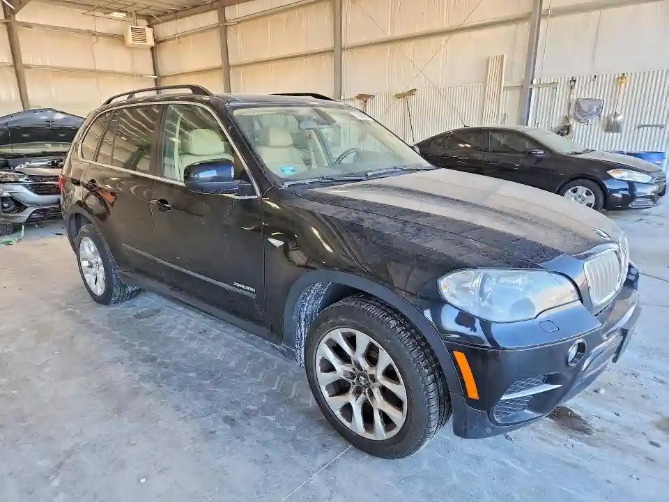 5UXZV4C52D0E06635 2013 BMW X5-3