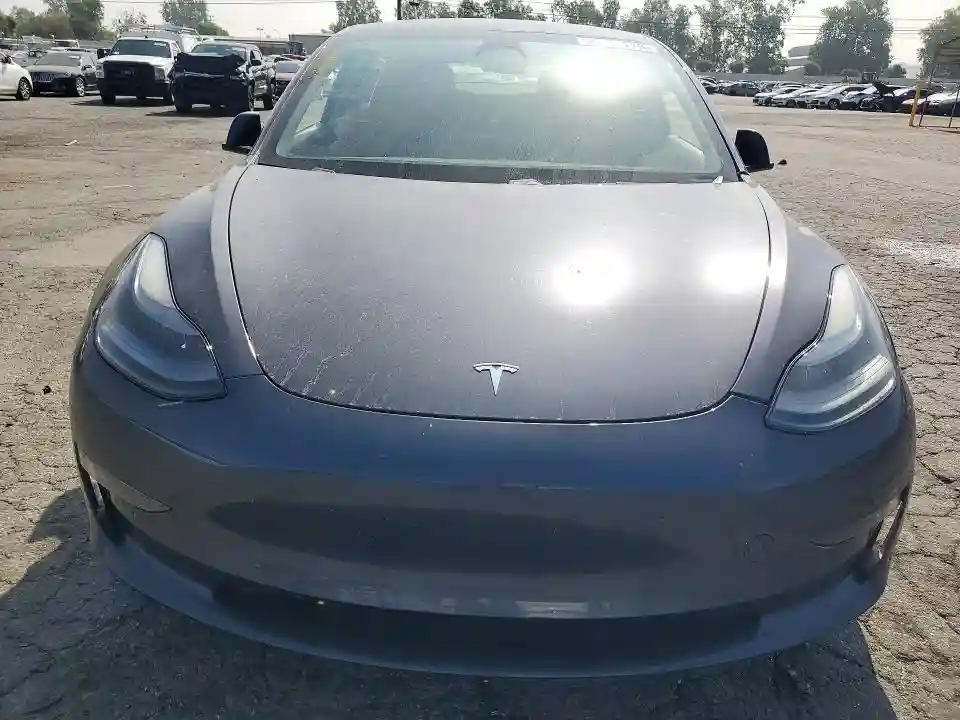 5YJ3E1EBXMF069171 2021 TESLA MODEL 3-4