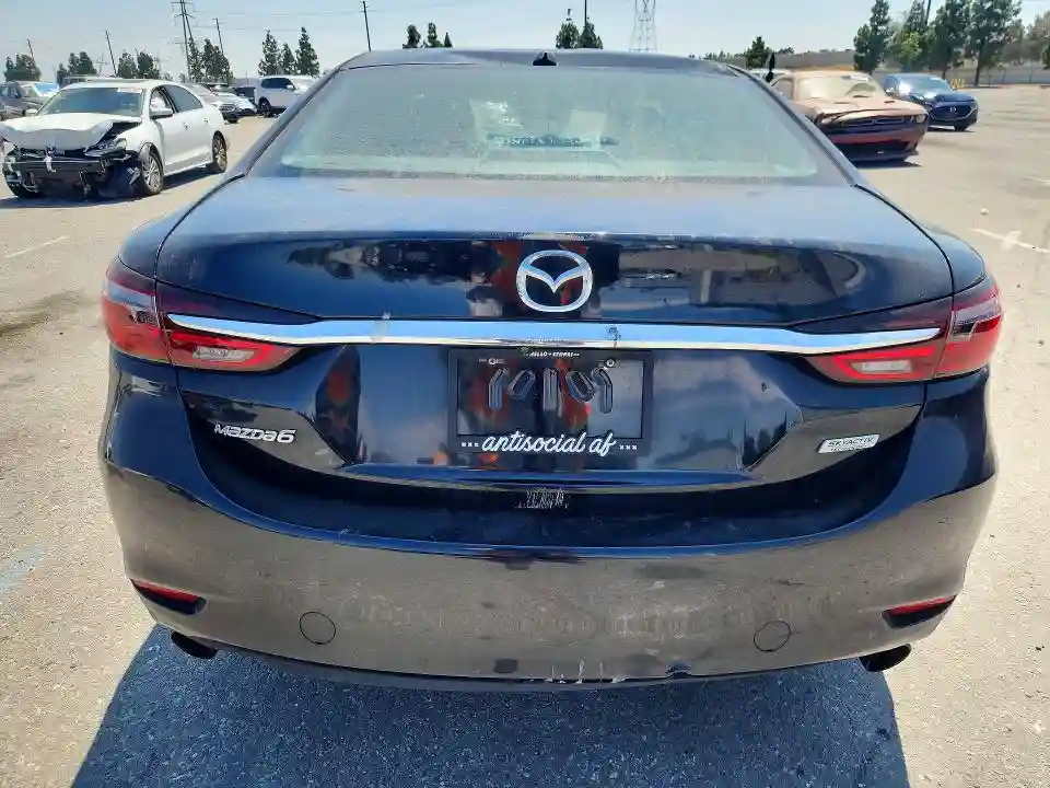 JM1GL1TY6J1329911 2018 MAZDA 6-5
