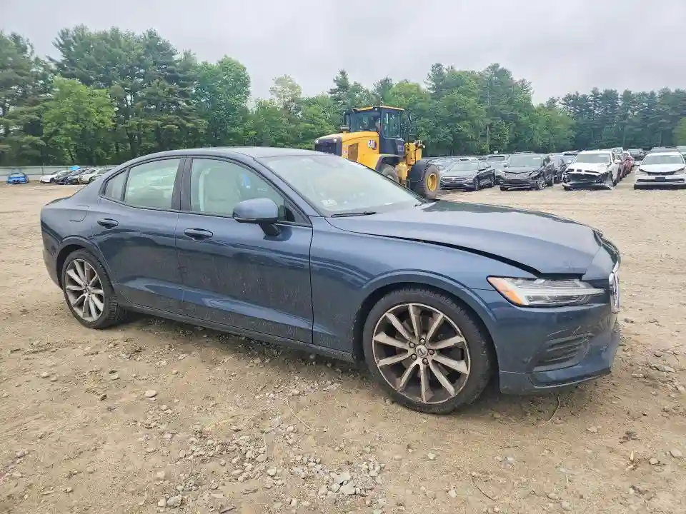 7JRA22TK1LG065914 2020 VOLVO S60-3