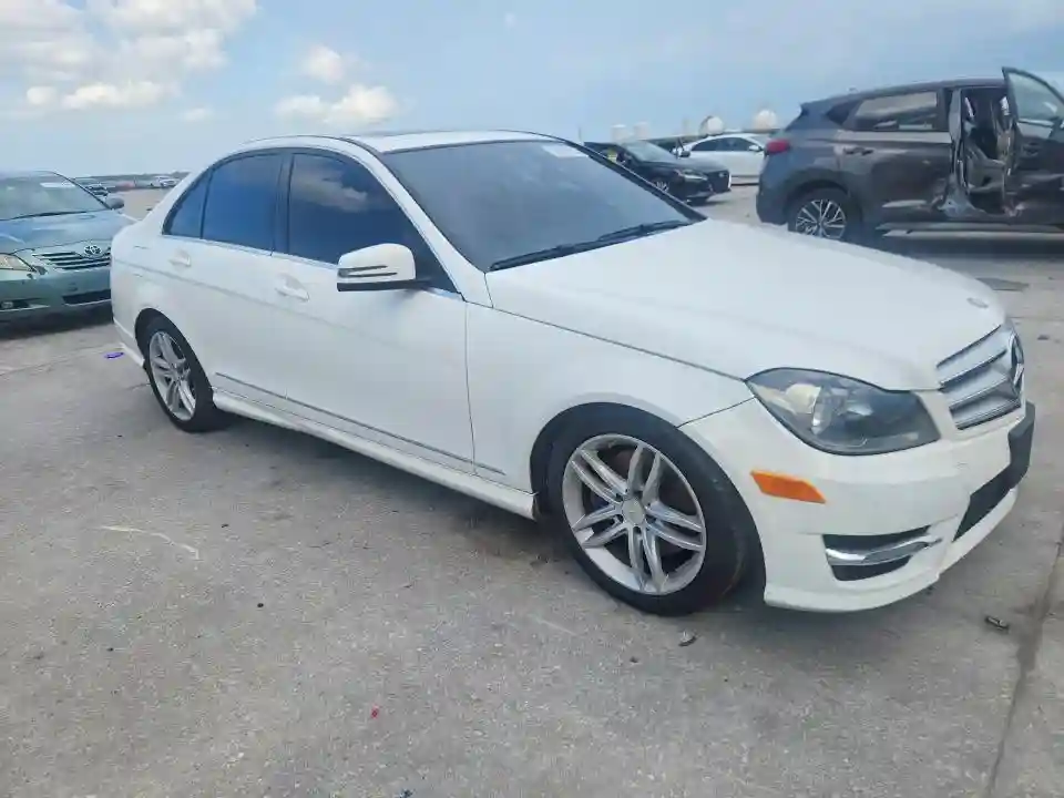 WDDGF8AB6DR278100 2013 MERCEDES-BENZ C-CLASS-3