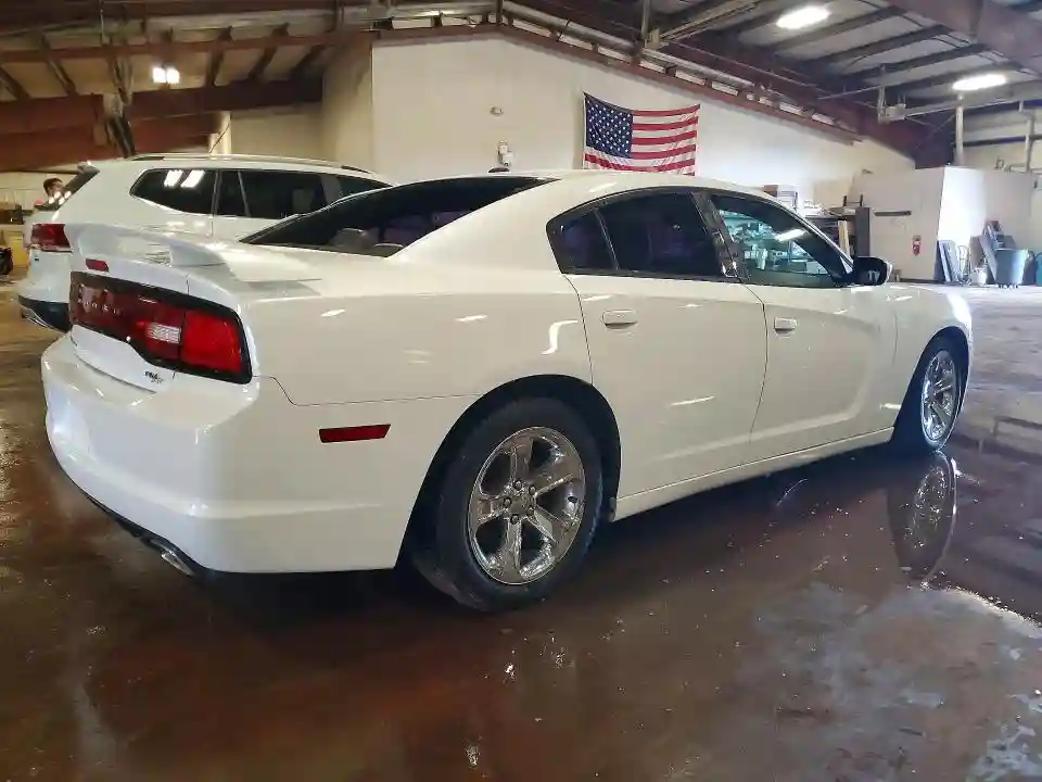 2C3CDXCT1DH652650 2013 DODGE CHARGER-2
