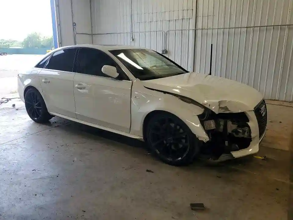 WAUFFAFL3CA120211 2012 AUDI A4-3